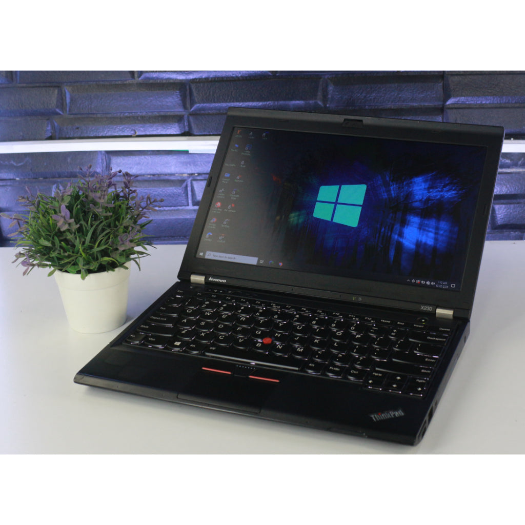 LENOVO THINKPAD X230 - I5 3RD GENERATION GREAT CON.